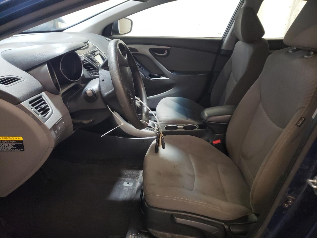 2015 HYUNDAI ELANTRA SE - Image 7