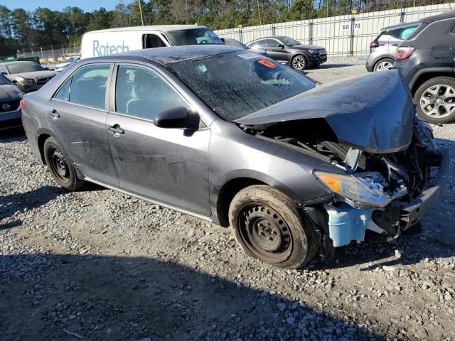 2013 Toyota Camry L - Фото 4