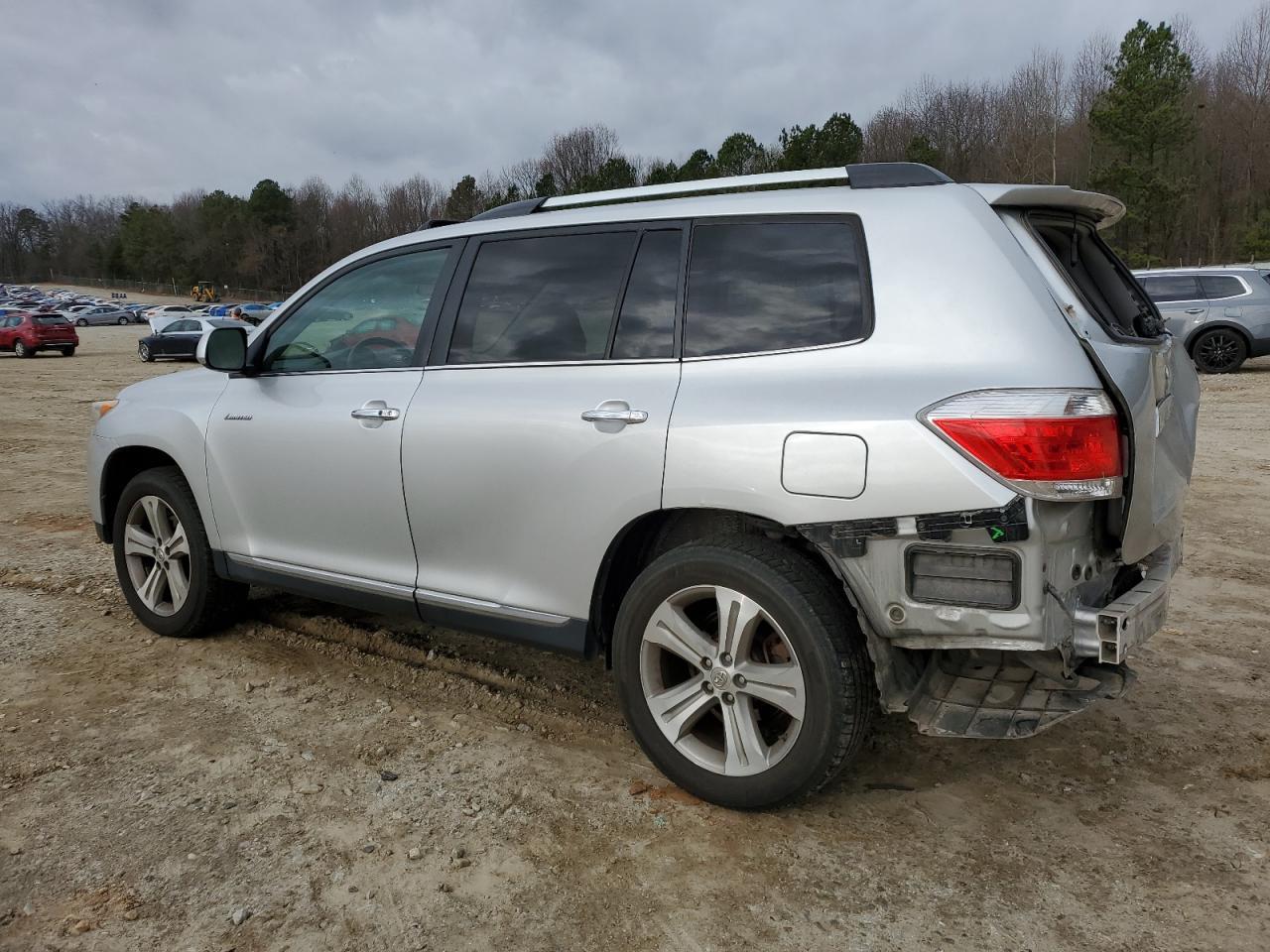 2012 TOYOTA HIGHLANDER - Фото 2