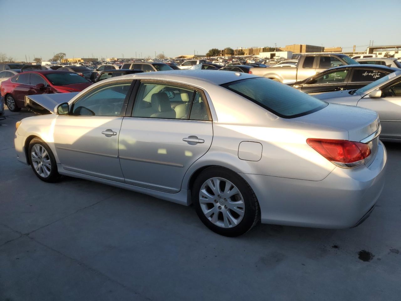 2011 TOYOTA AVALON BAS - Фото 2