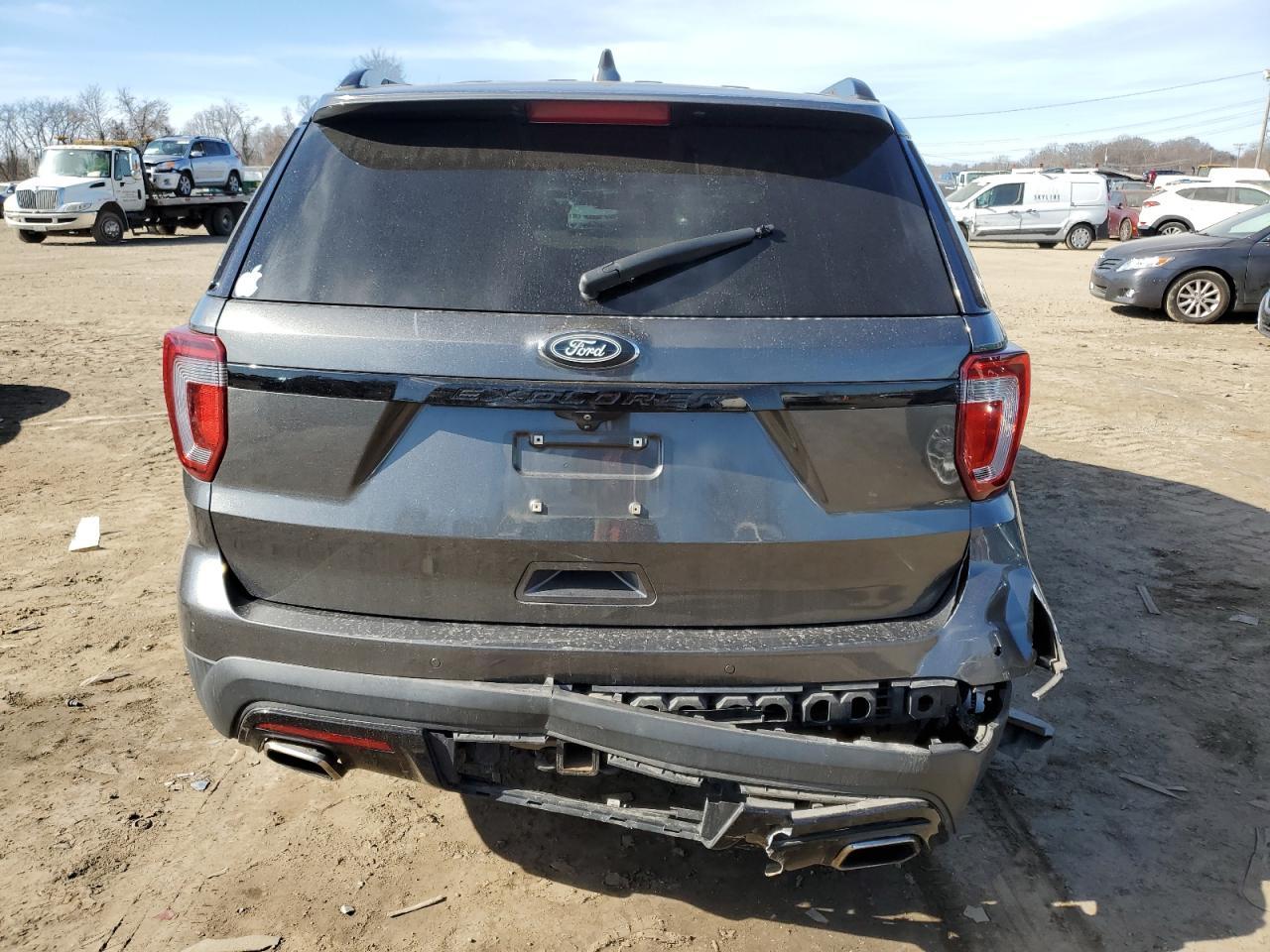 2017 FORD EXPLORER S - Image 6