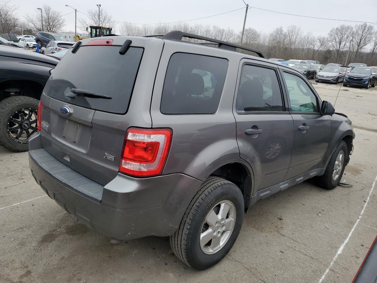 2012 FORD ESCAPE XLT - Фото 3