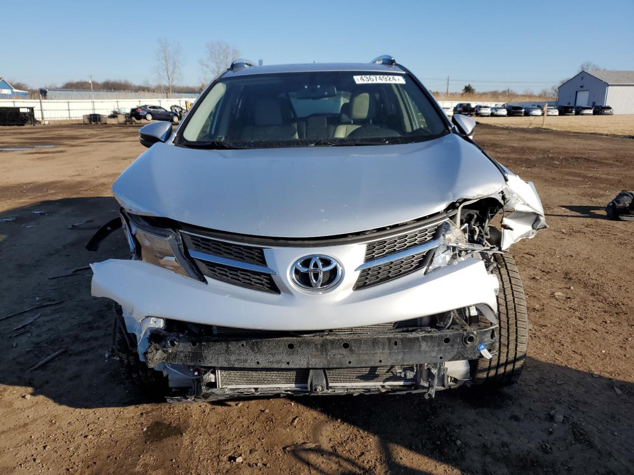 2015 TOYOTA RAV4 LIMIT - Image 5