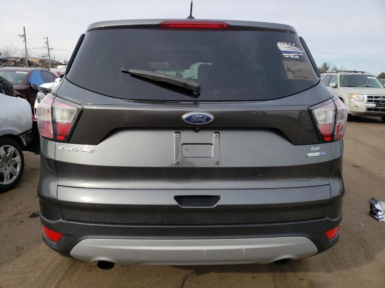 2017 FORD ESCAPE SE - Image 6