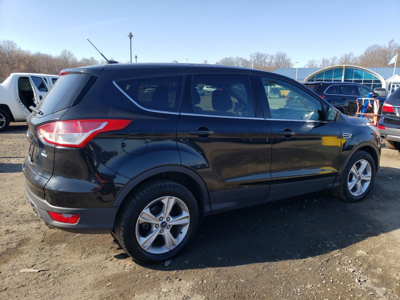 2015 FORD ESCAPE SE - Image 3