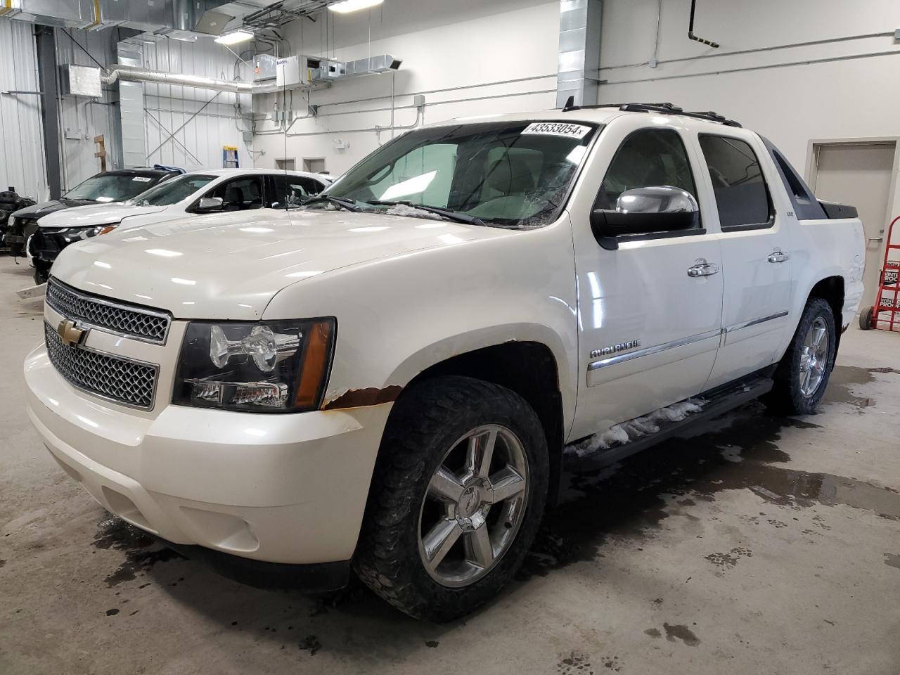 2011 CHEVROLET AVALANCHE car image