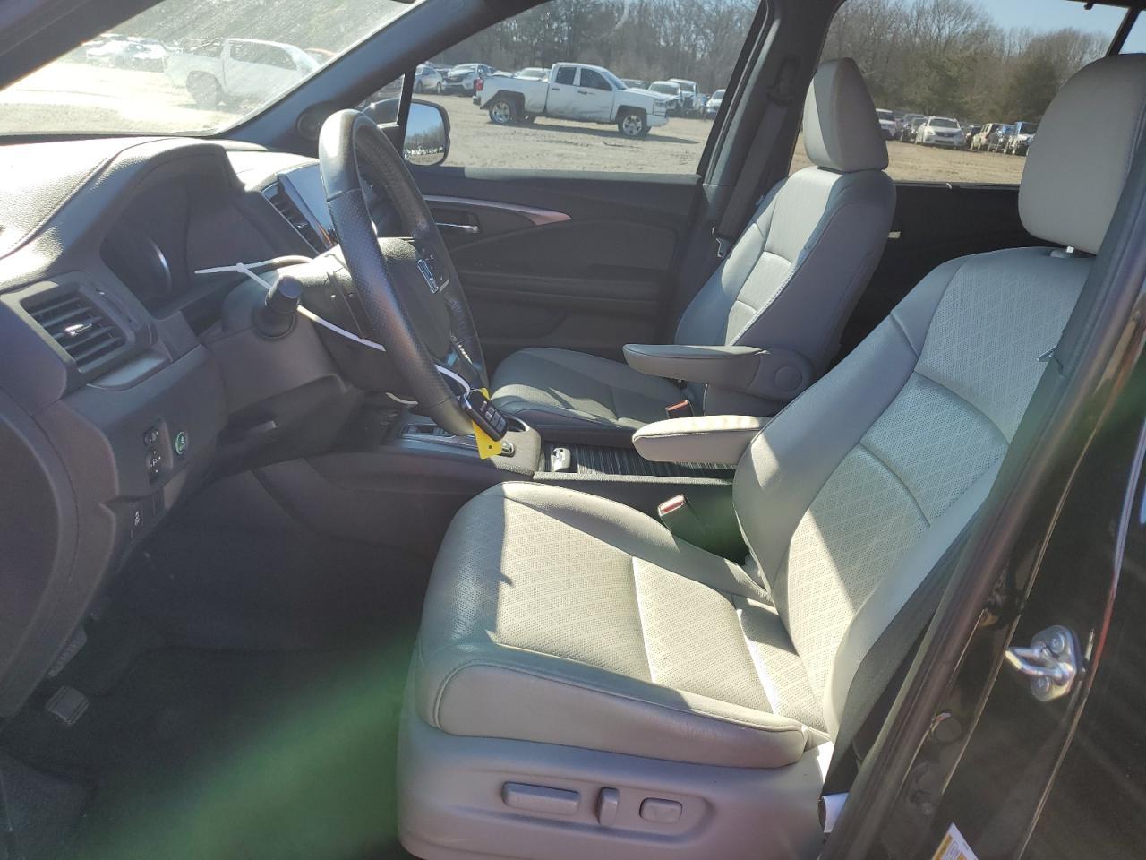 2019 HONDA PASSPORT E - Фото 7