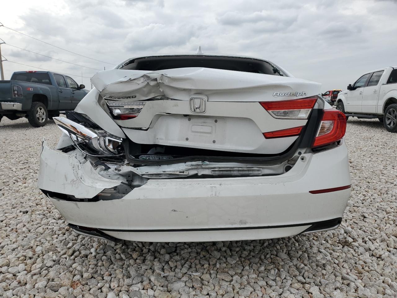 2018 HONDA ACCORD LX - Фото 6
