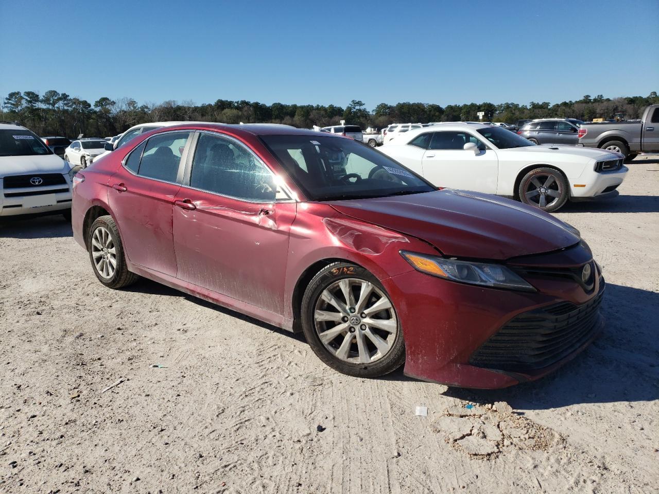 2020 TOYOTA CAMRY LE - Фото 4