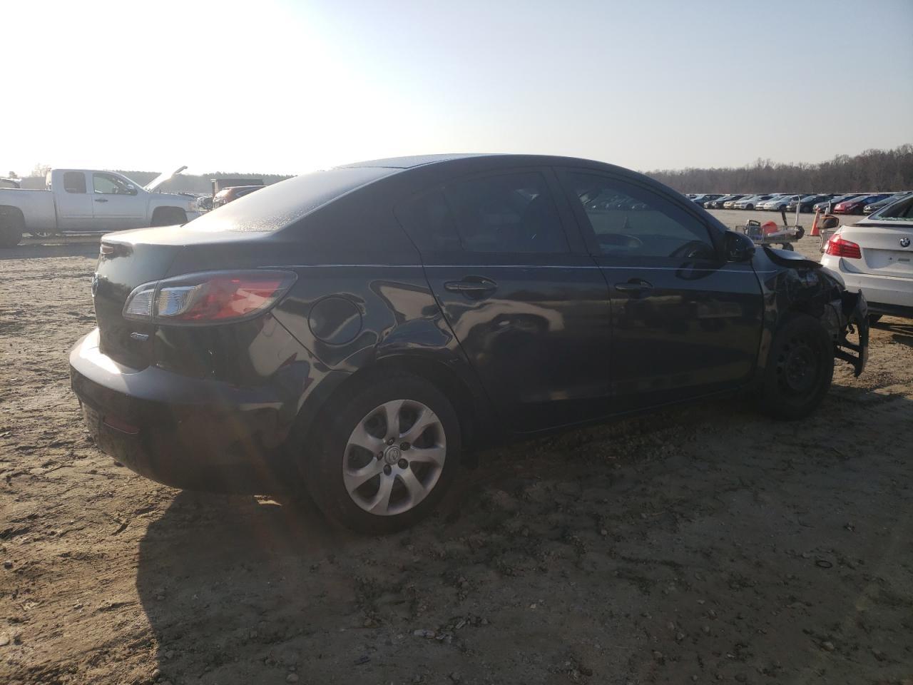2013 MAZDA 3 I - Фото 3