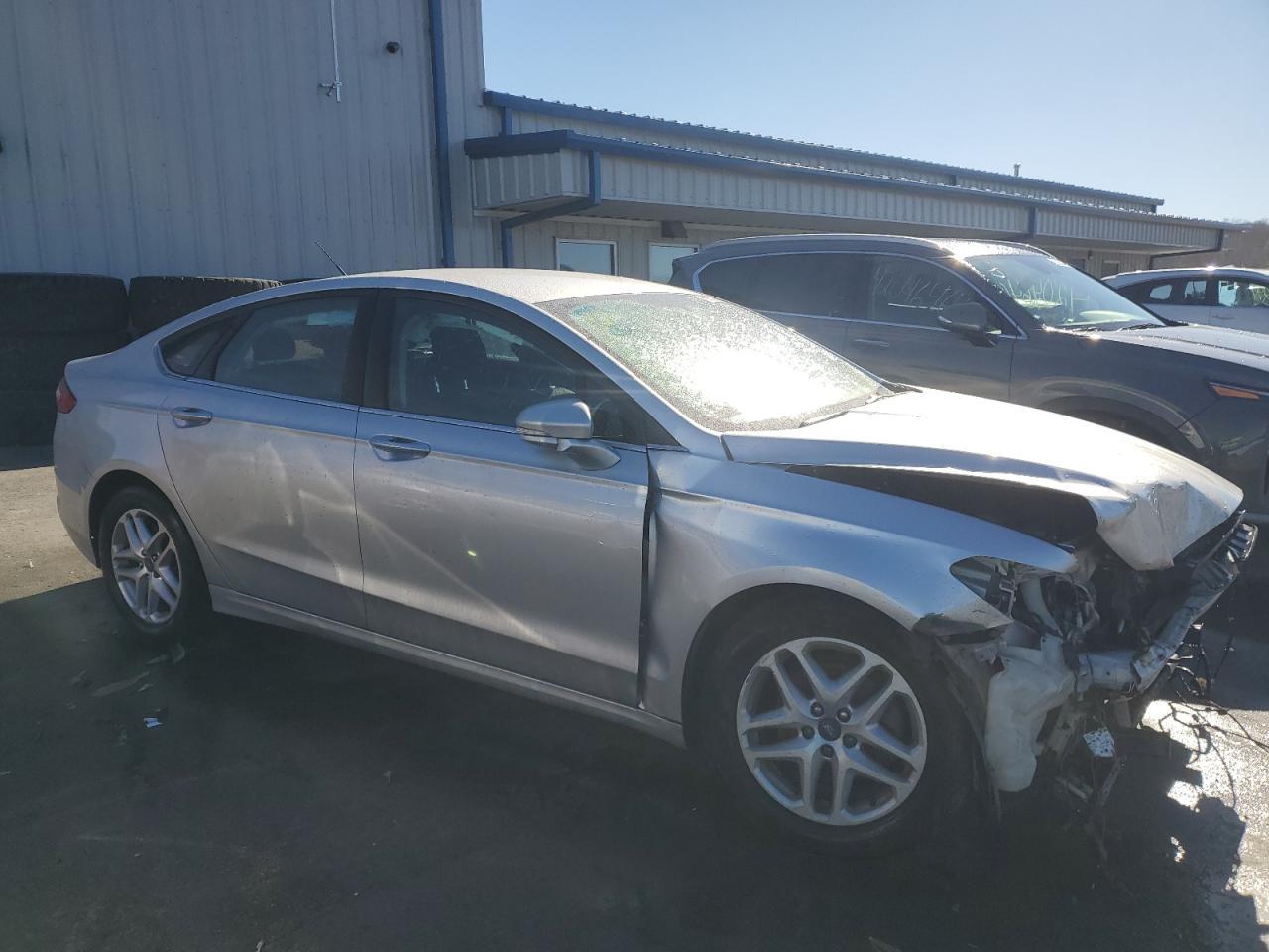 2014 FORD FUSION SE - Image 4