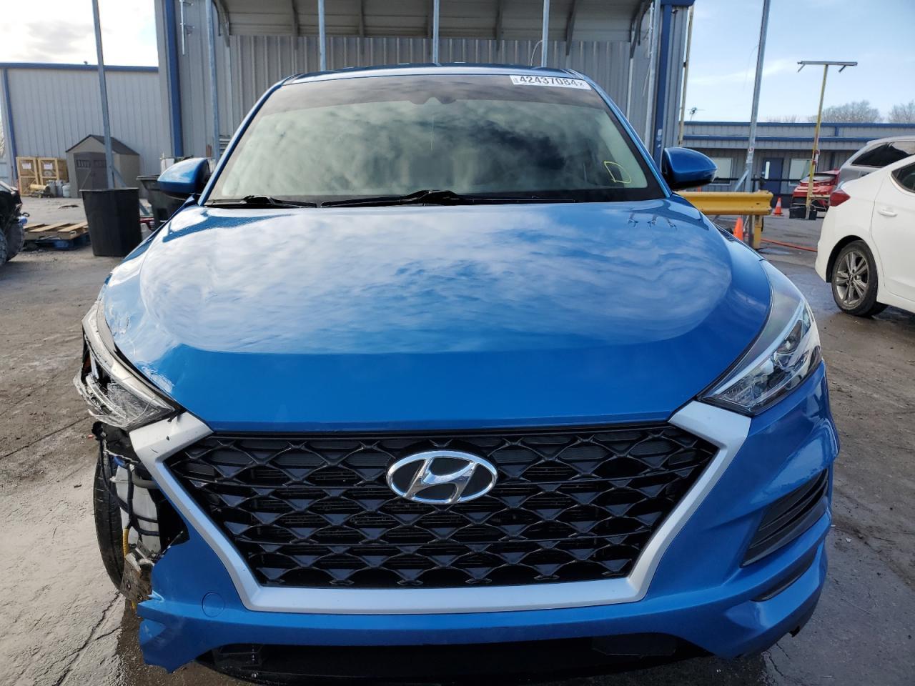 2019 HYUNDAI TUCSON SE - Фото 5