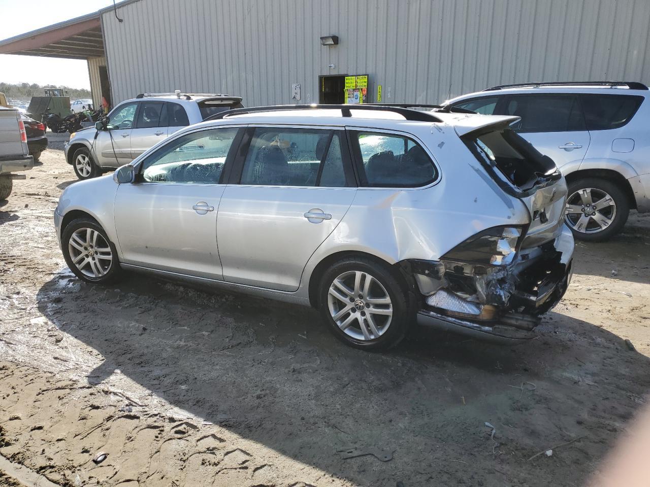 2013 VOLKSWAGEN JETTA TDI - Фото 2