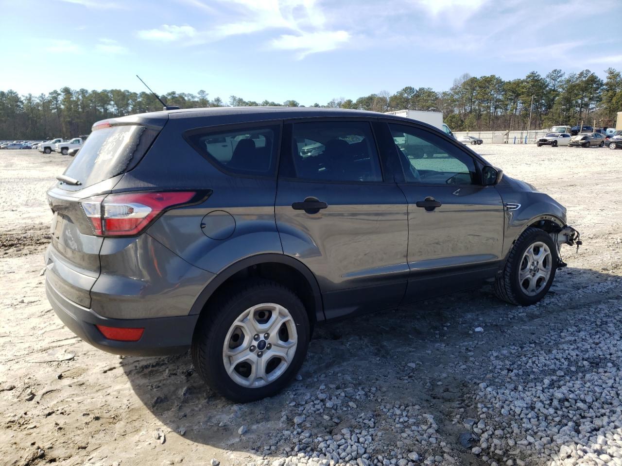 2017 FORD ESCAPE S - Image 3