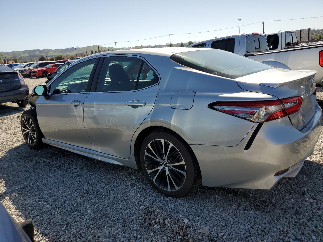 2018 TOYOTA CAMRY L - Image 2