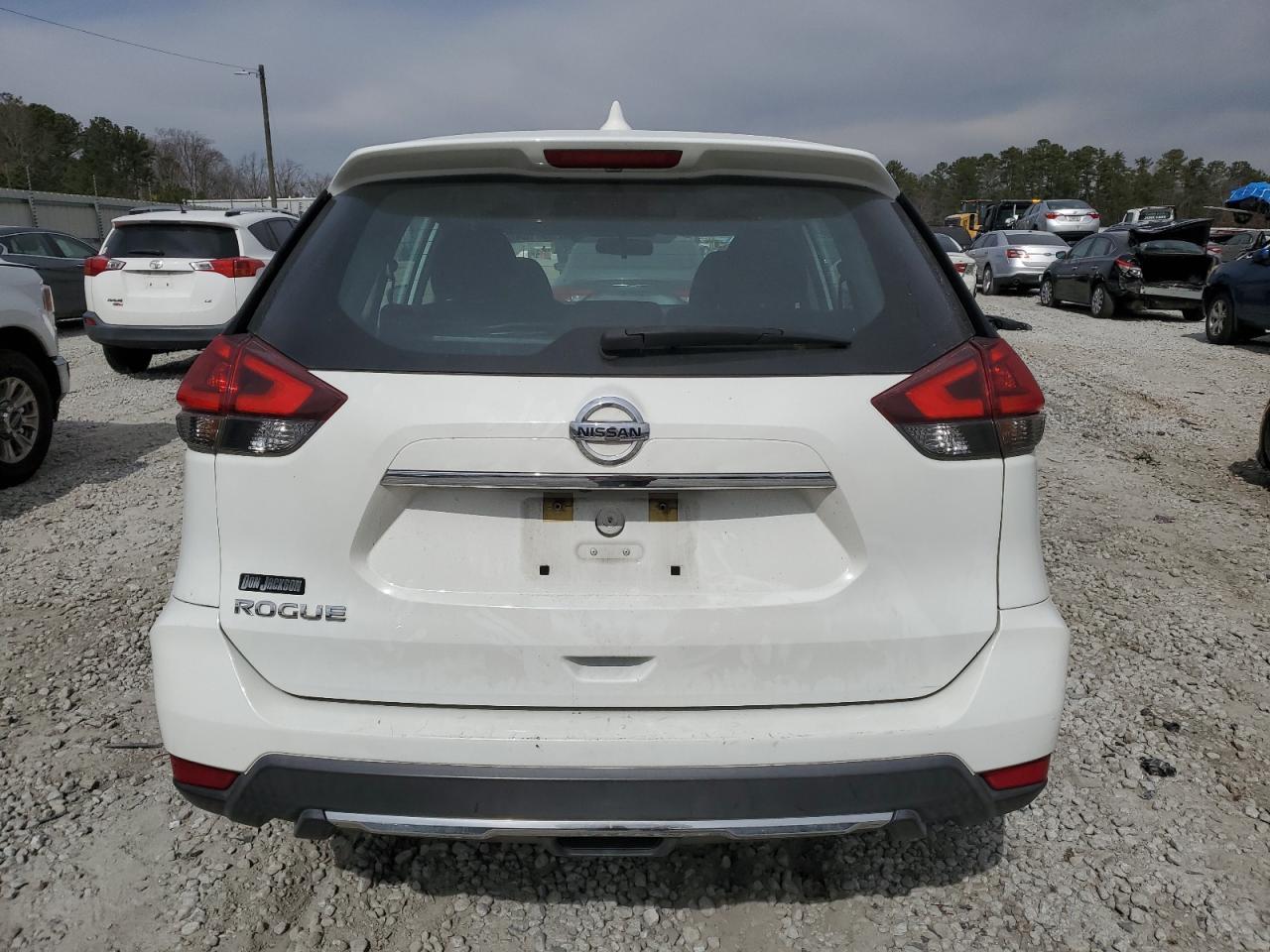 2018 NISSAN ROGUE S - Фото 6