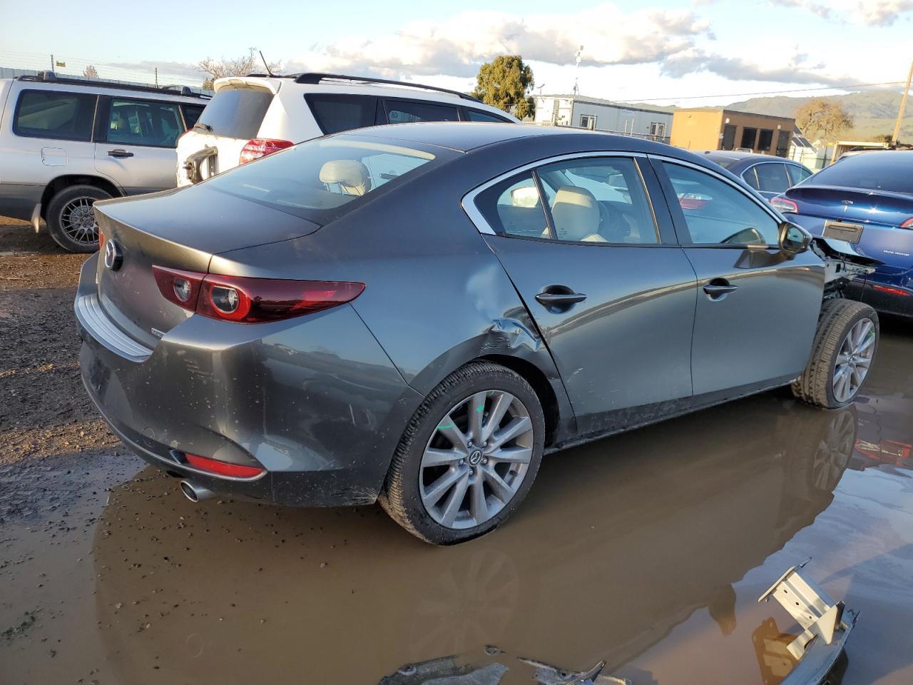 2023 MAZDA 3 PREFERRE - Image 3