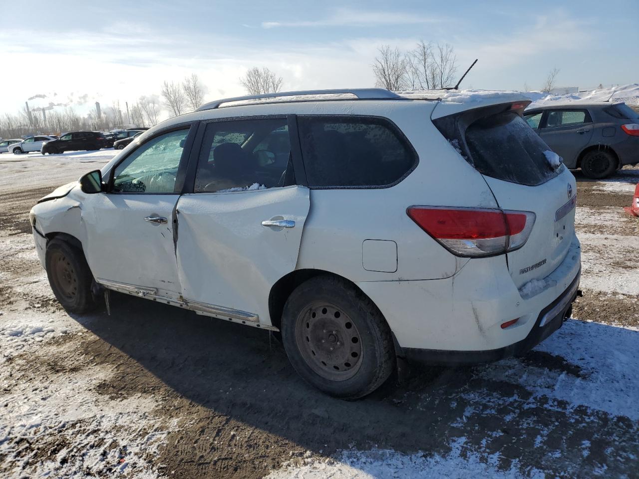 2013 NISSAN PATHFINDER - Image 2