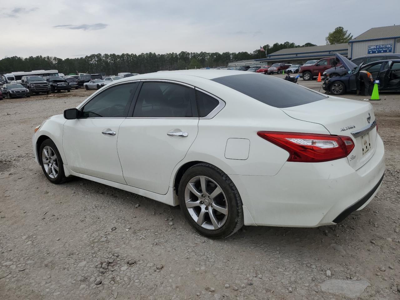 2017 NISSAN ALTIMA 2.5 - Фото 2