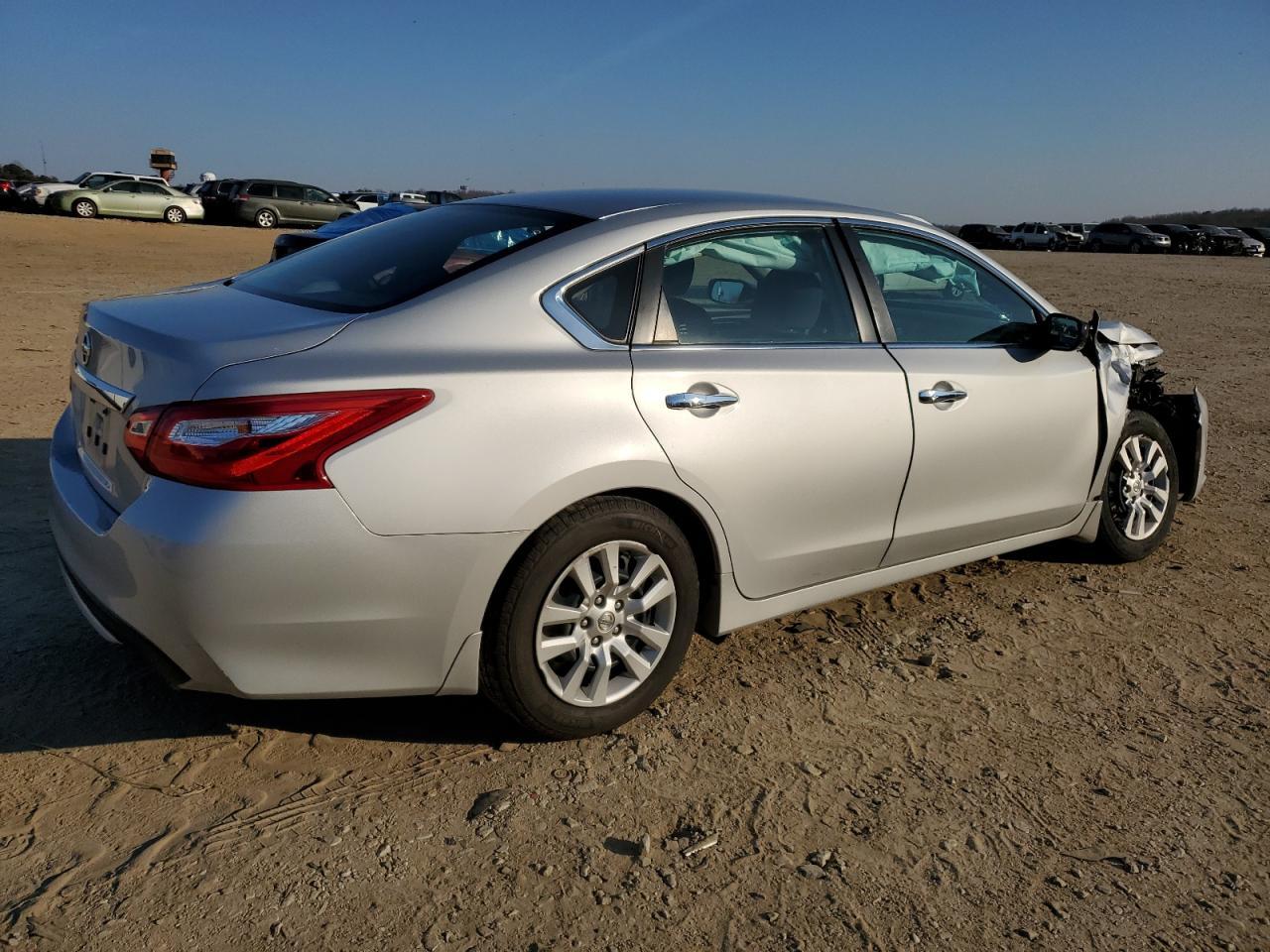 2016 NISSAN ALTIMA 2.5 - Фото 3