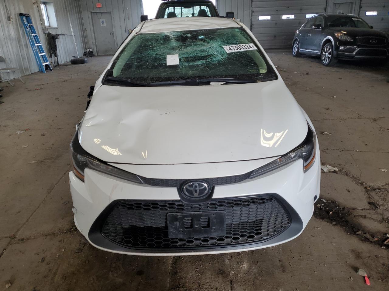 2021 TOYOTA COROLLA LE - Фото 5