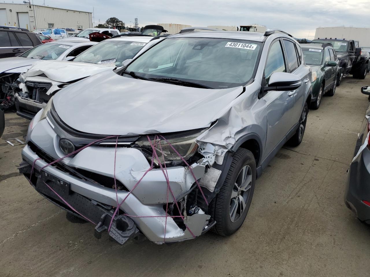 2017 TOYOTA RAV4 XLE