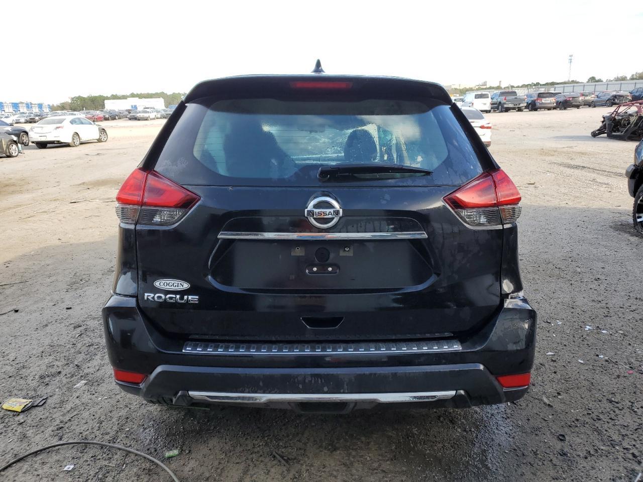 2017 NISSAN ROGUE S - Фото 6