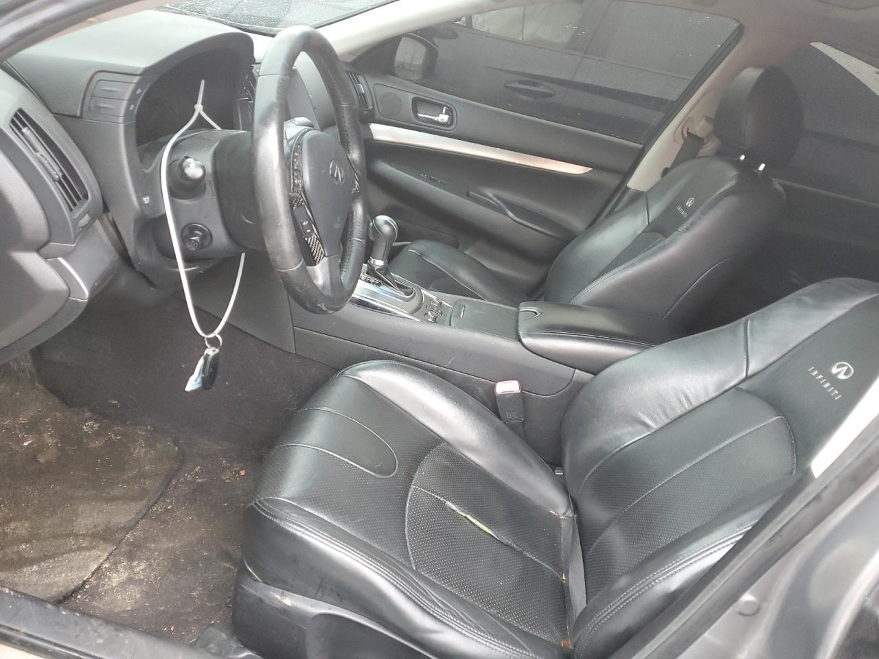 2012 INFINITI G37 - Image 7