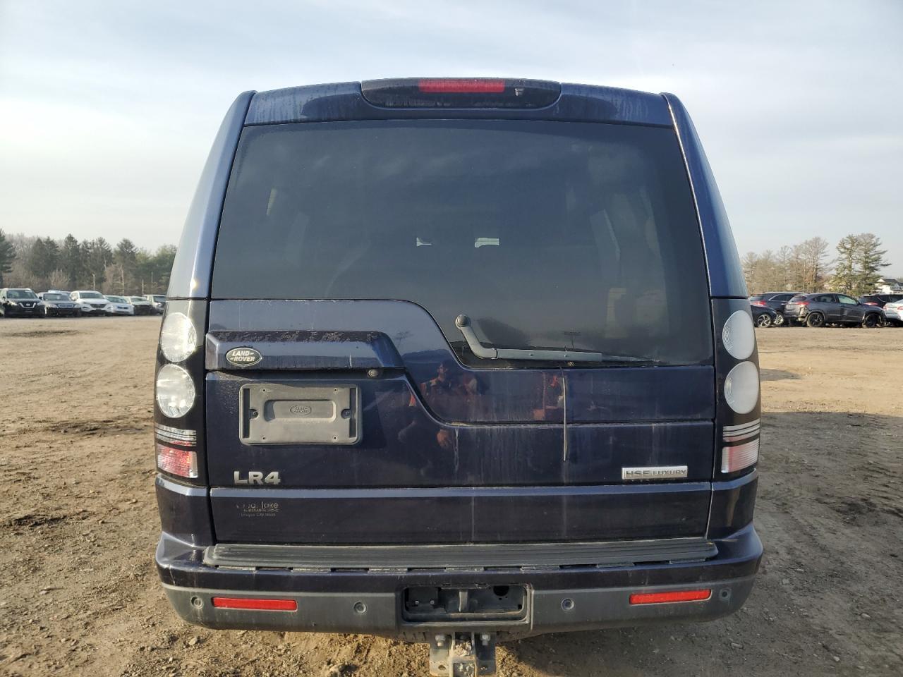 2016 LAND ROVER LR4 HSE LU - Image 6