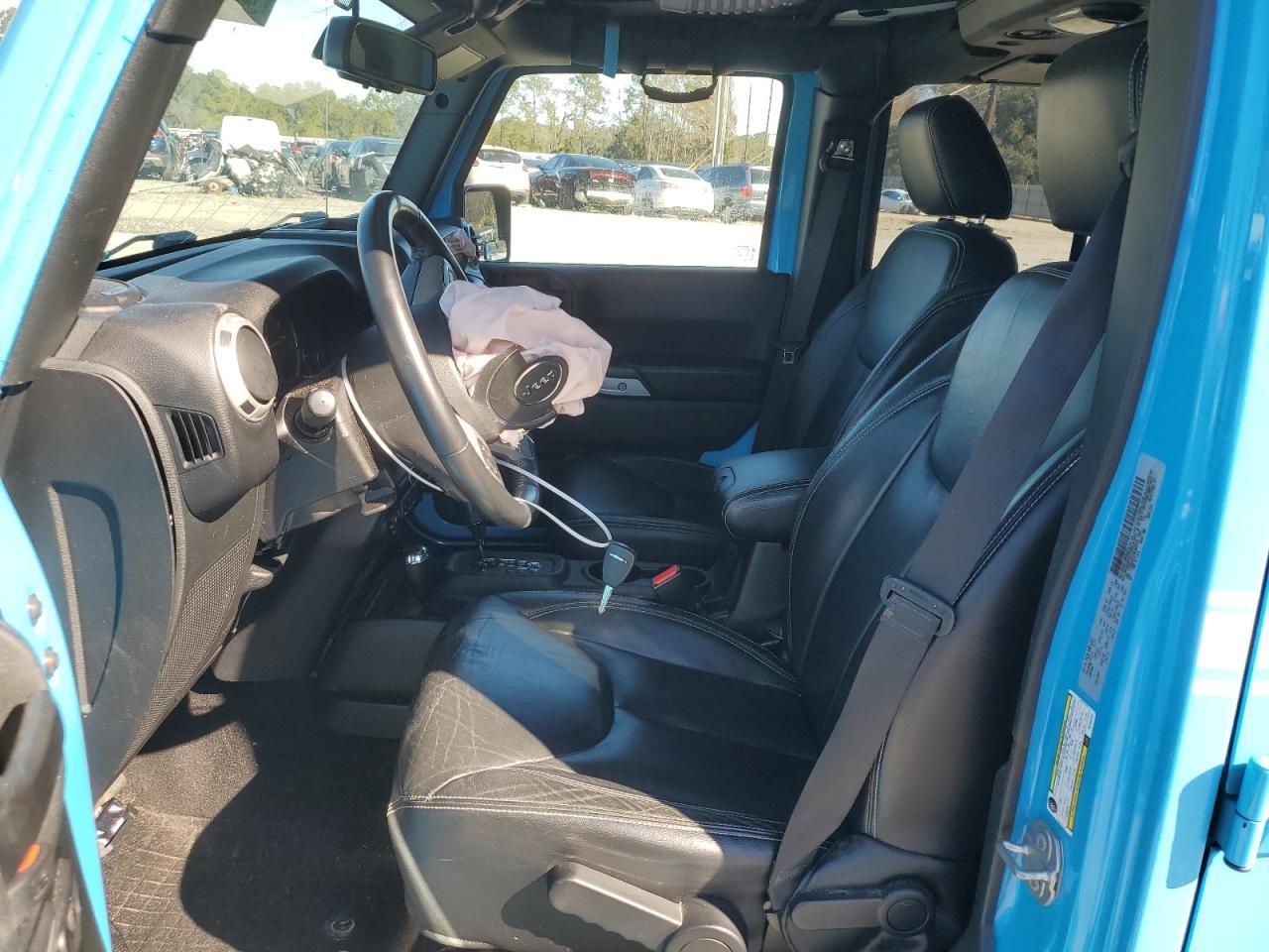 2017 JEEP WRANGLER U - Image 7