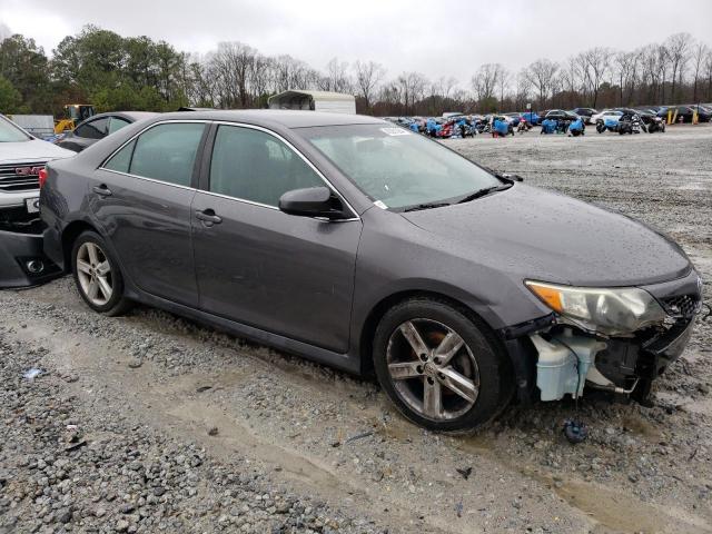 2014 Toyota Camry L - Фото 4