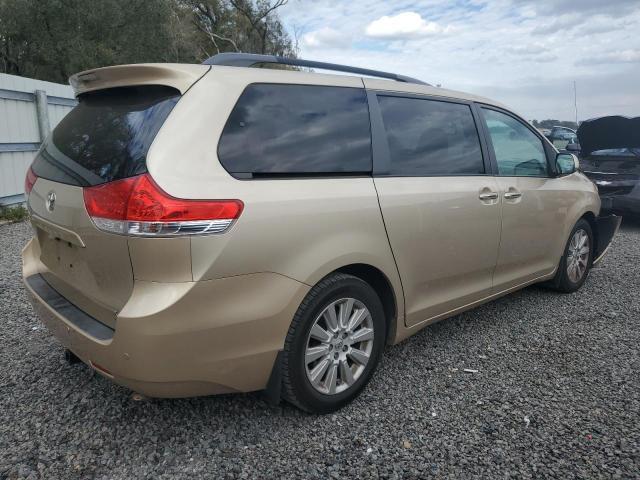 2013 Toyota Sienna Xle - Фото 3