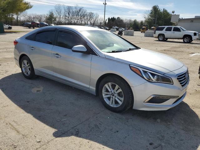 2015 Hyundai Sonata Se - Image 4