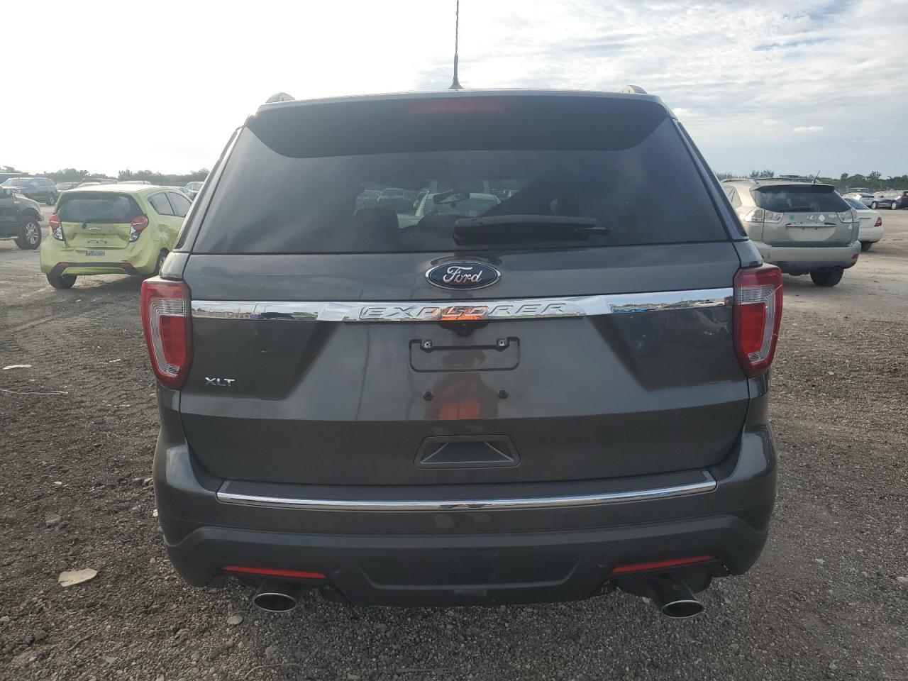 2018 FORD EXPLORER X - Image 6