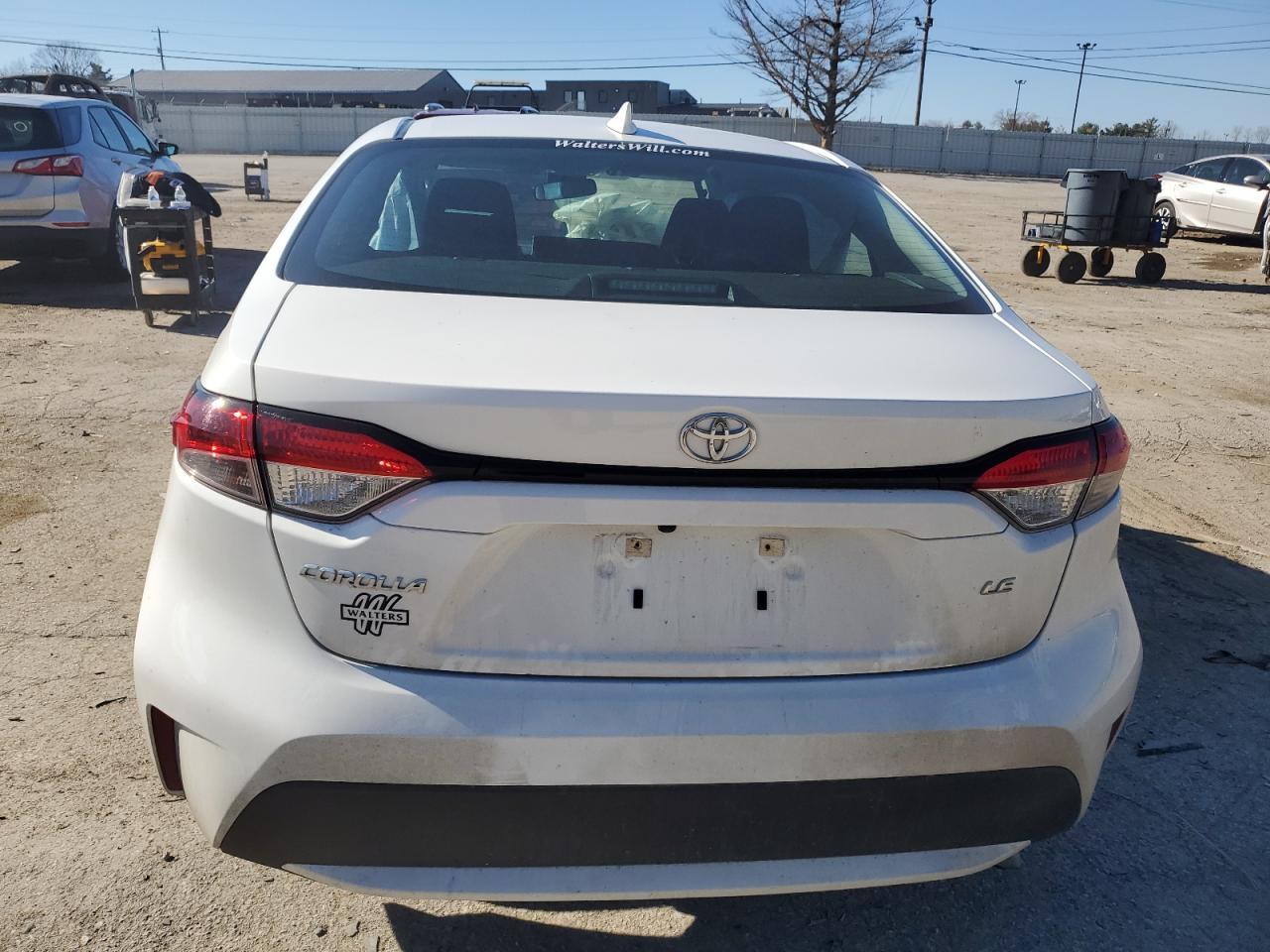 2021 TOYOTA COROLLA LE - Фото 6