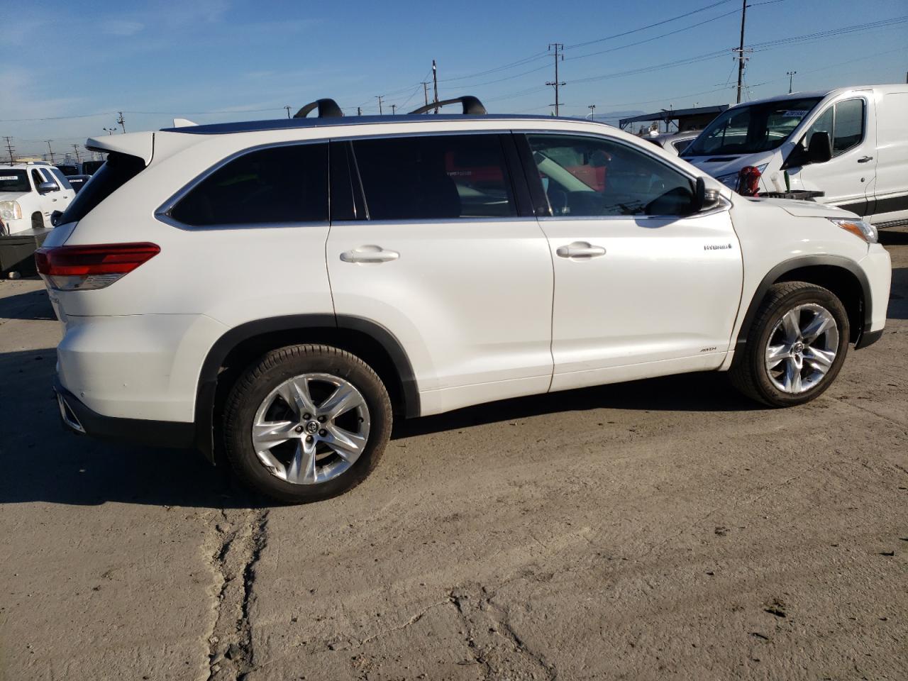 2018 TOYOTA HIGHLANDER - Image 3