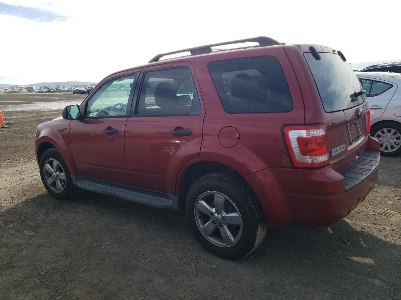 2012 FORD ESCAPE XLT - Фото 2