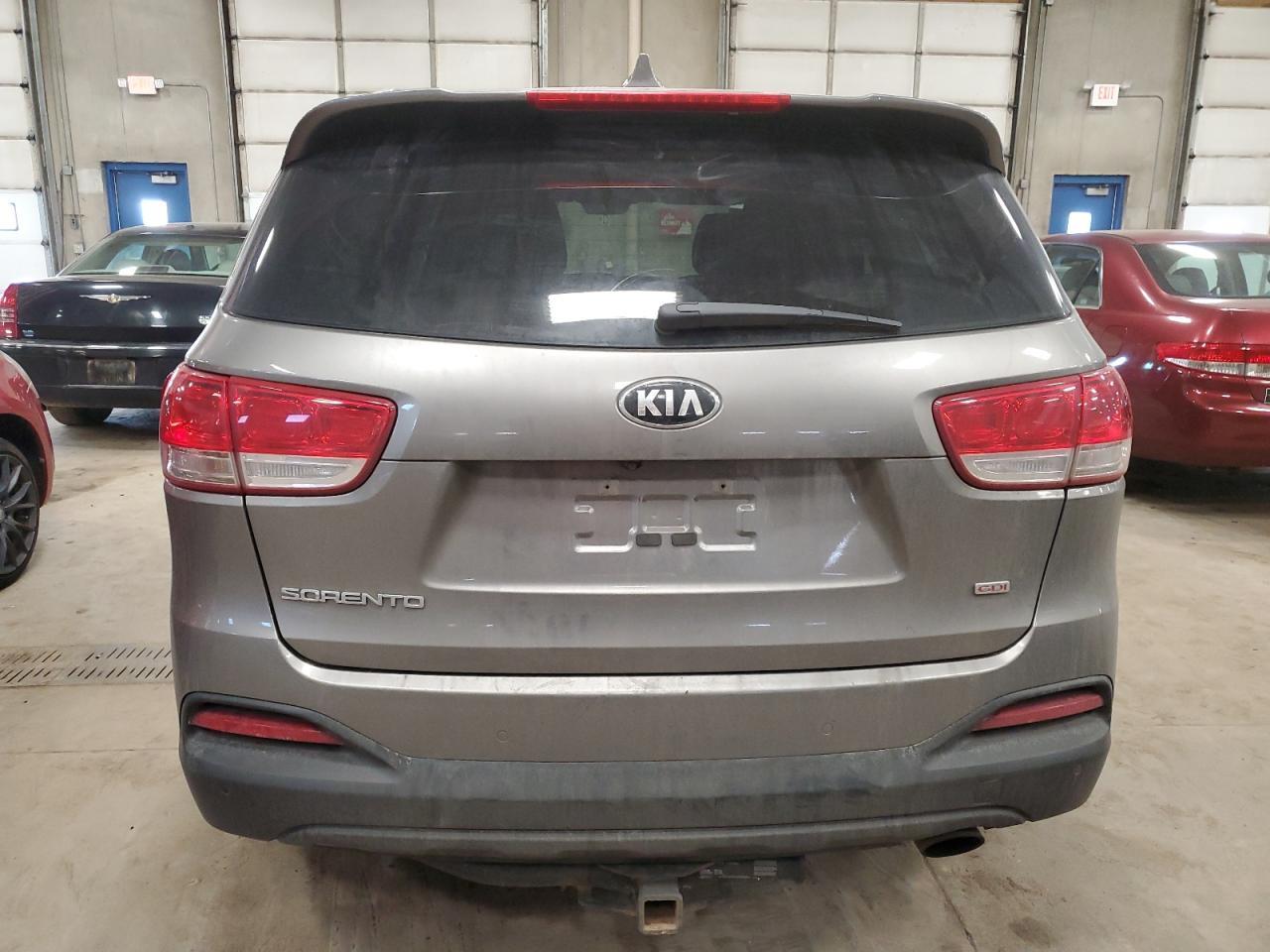 2016 KIA SORENTO LX - Image 6