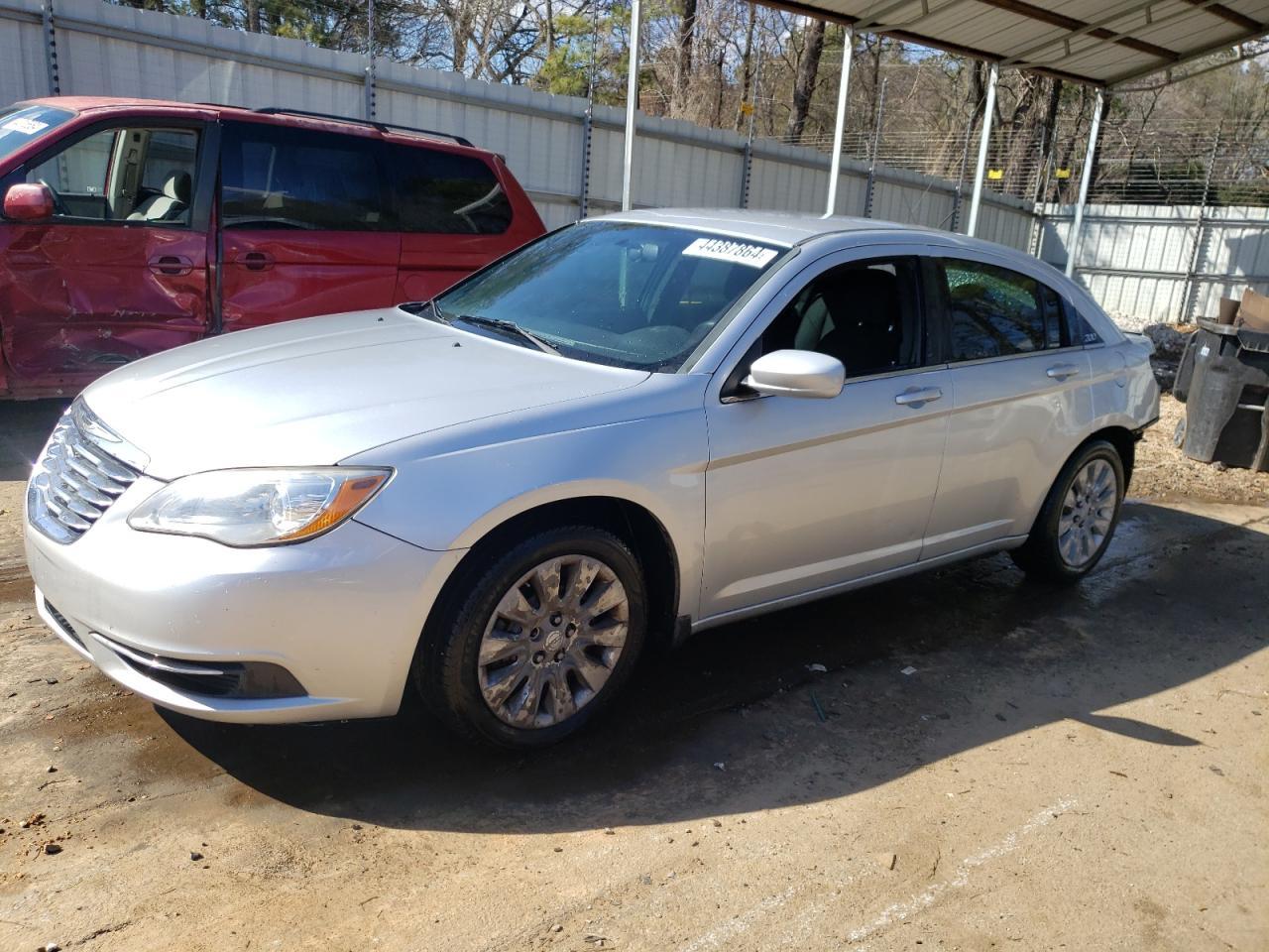 2012 CHRYSLER 200 LX