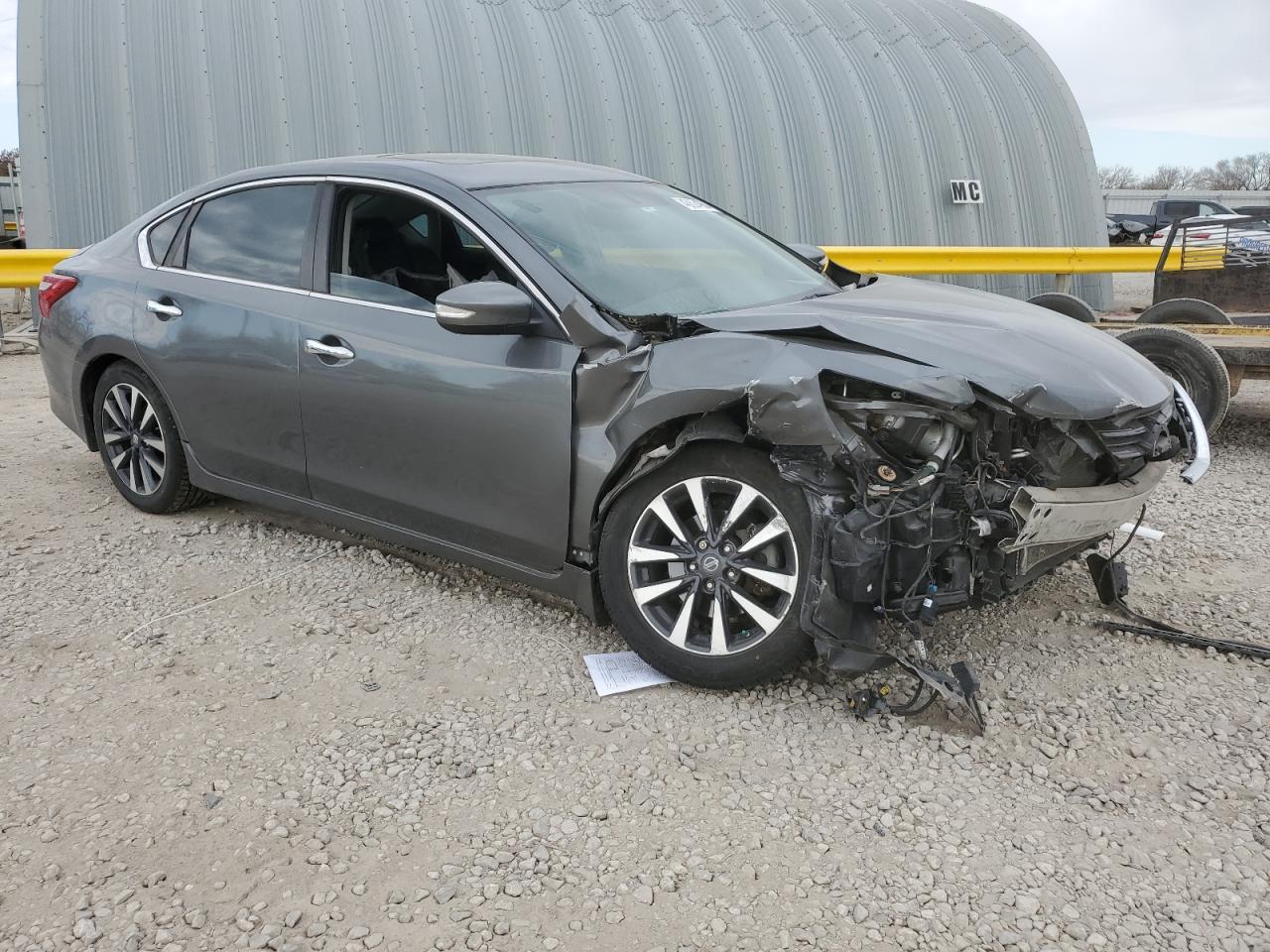 2016 NISSAN ALTIMA 2.5 - Фото 4