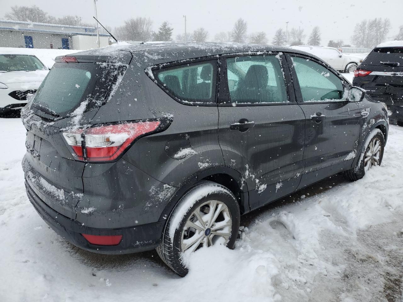 2017 FORD ESCAPE S - Image 3