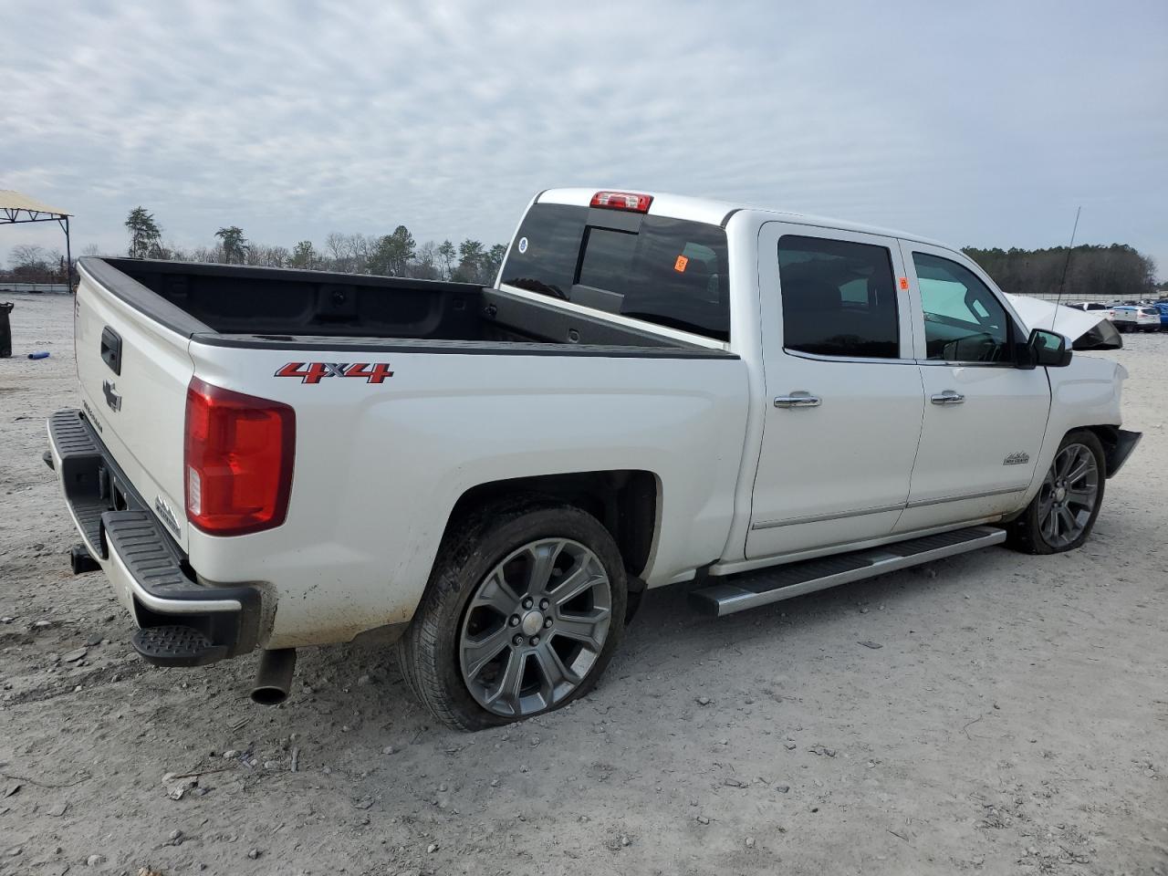 2018 CHEVROLET SILVERADO - Image 3