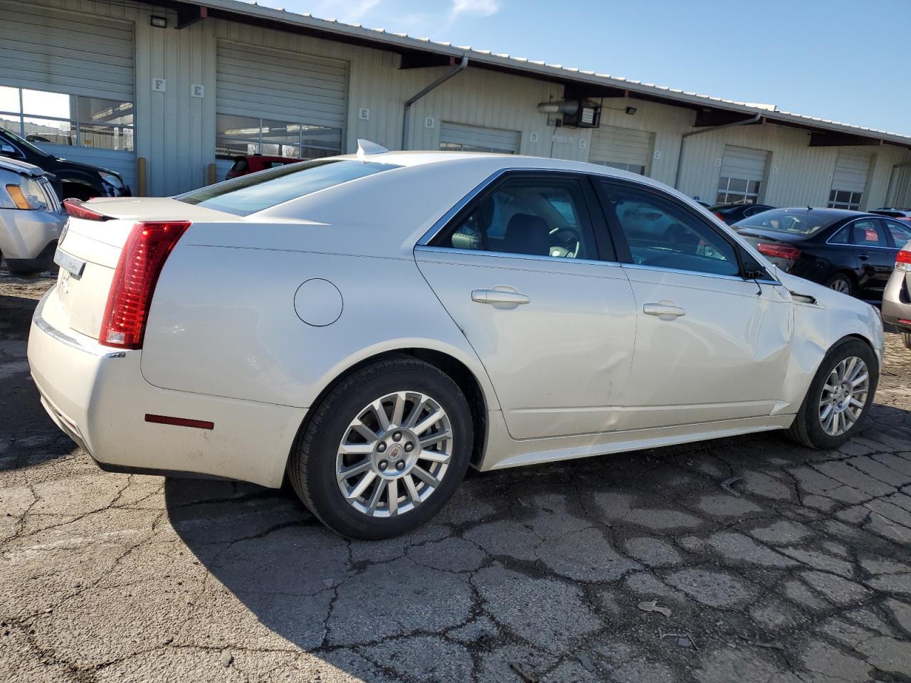 2011 CADILLAC CTS - Image 3
