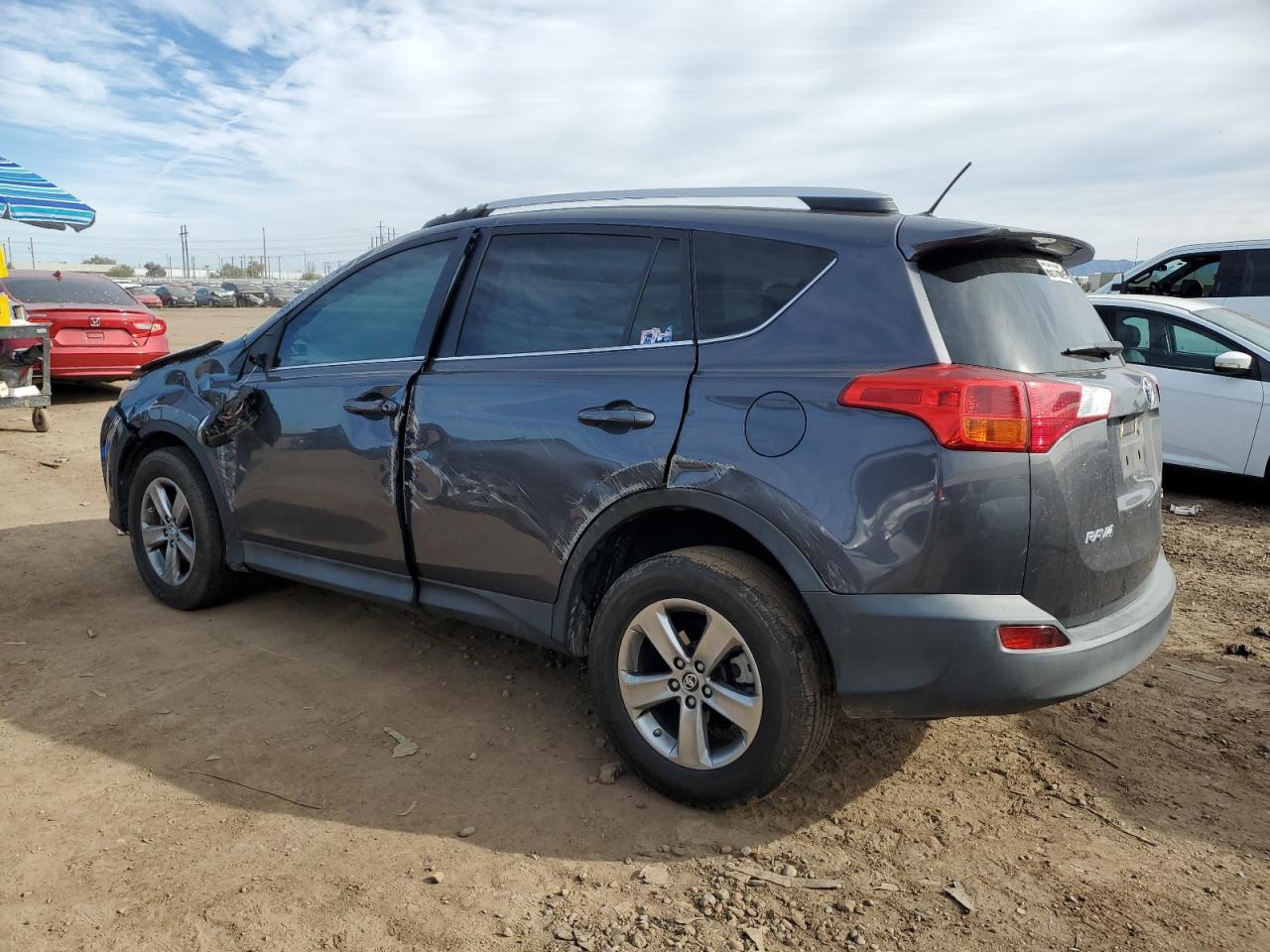 2015 TOYOTA RAV4 XLE - Image 2