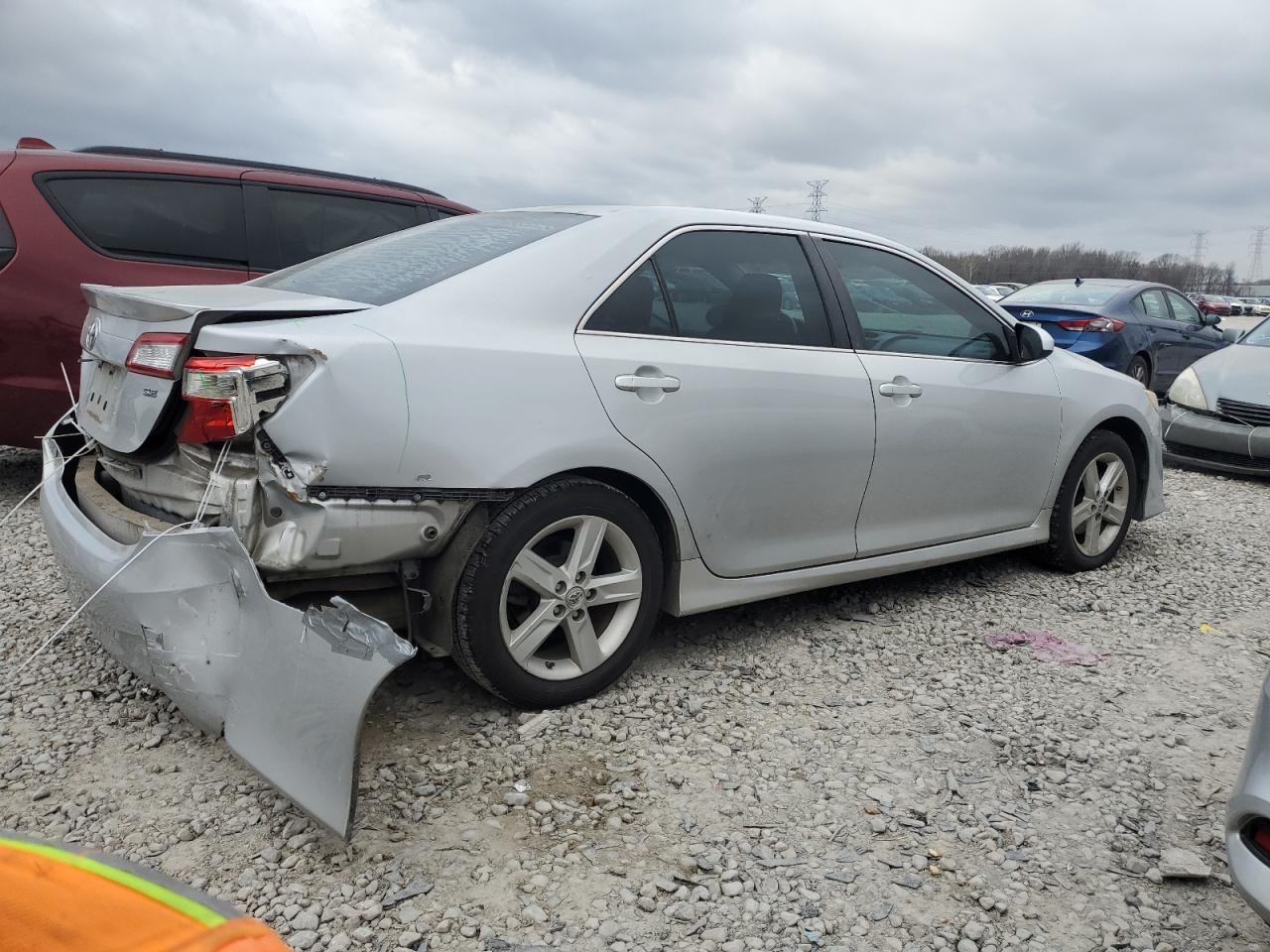 2012 TOYOTA CAMRY BASE - Image 3
