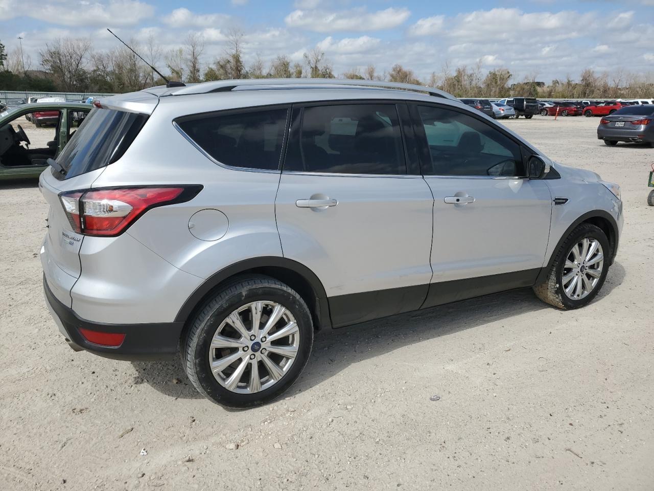 2017 FORD ESCAPE TIT - Image 3