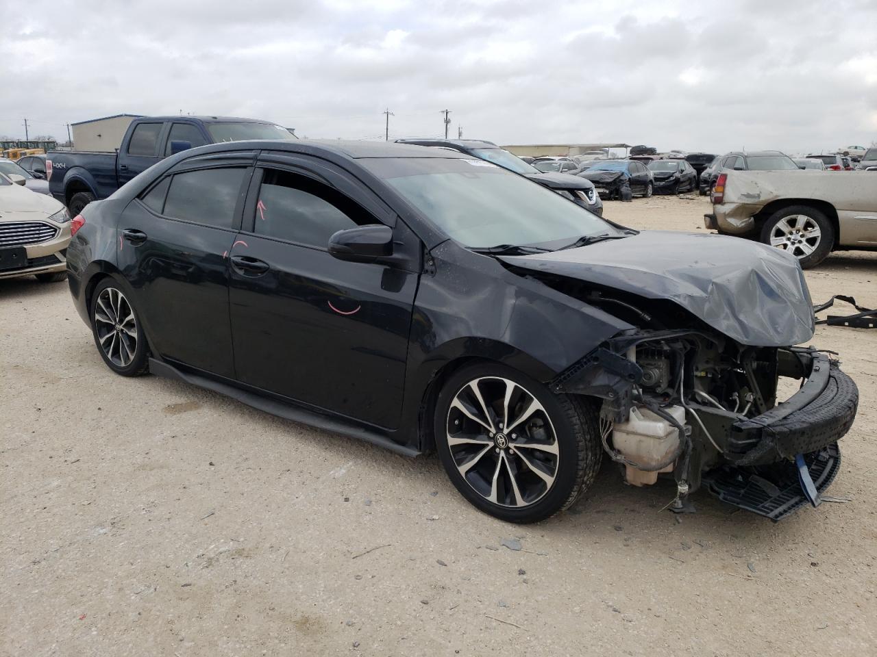 2019 TOYOTA COROLLA L - Фото 4