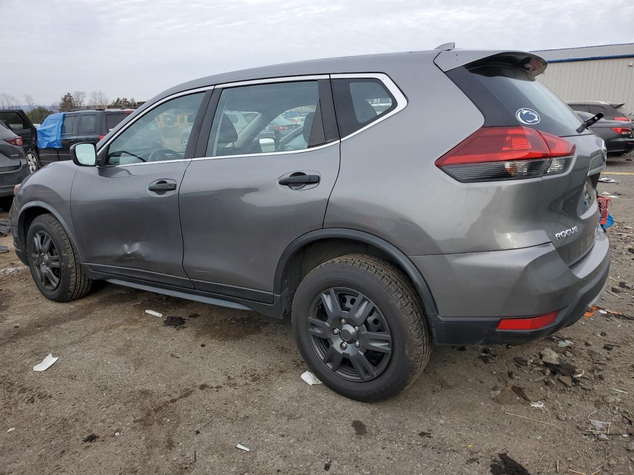 2018 NISSAN ROGUE S - Image 2