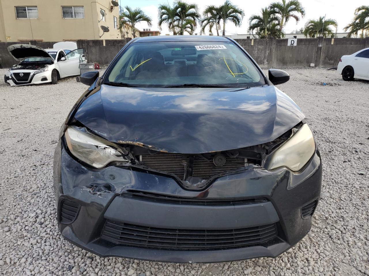 2014 TOYOTA COROLLA L - Image 5
