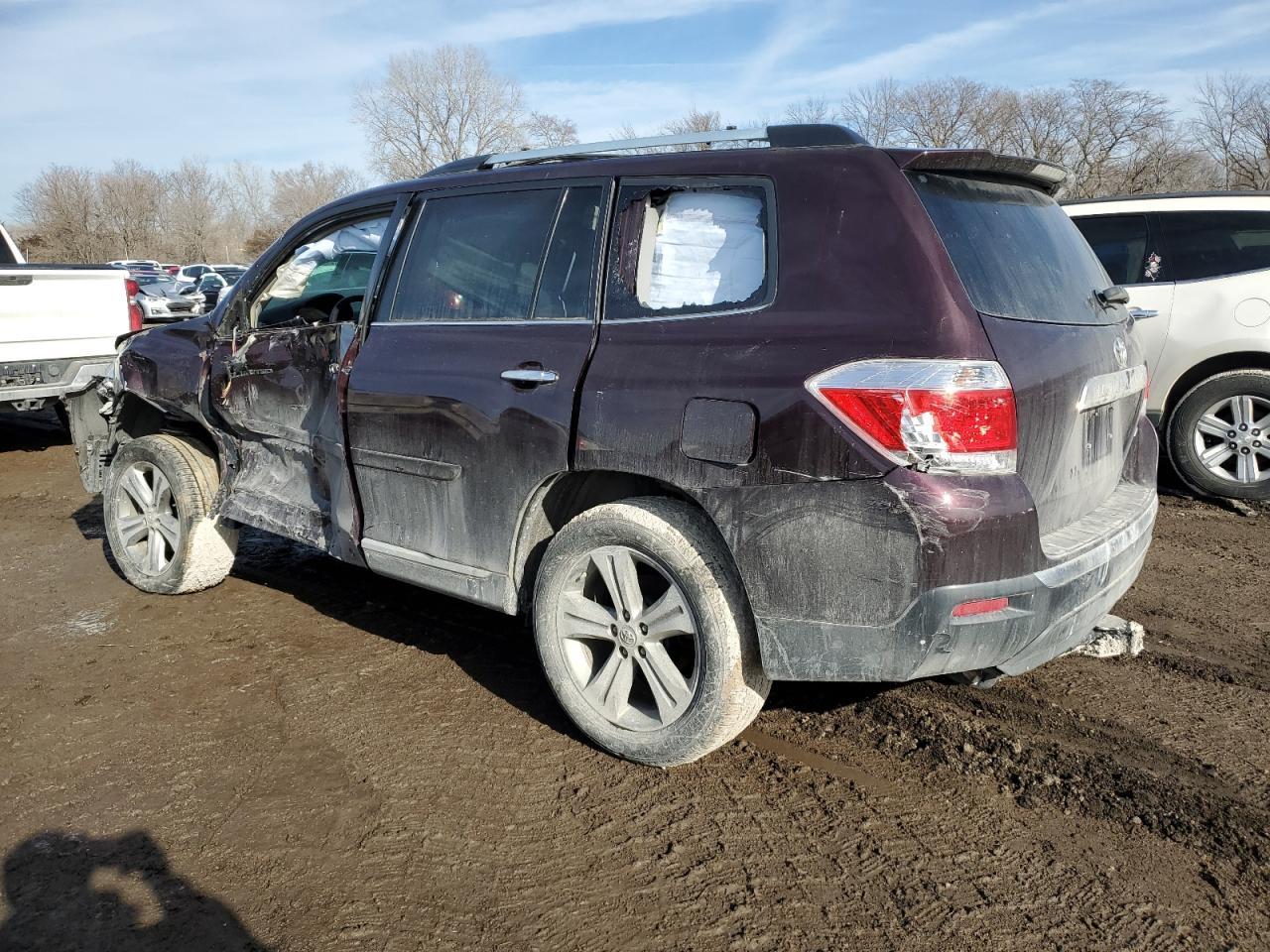 2011 TOYOTA HIGHLANDER - Фото 2